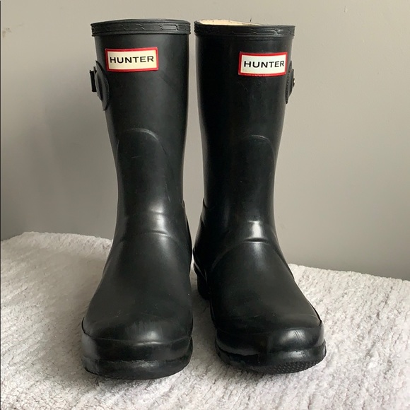black gloss hunter wellies size 6